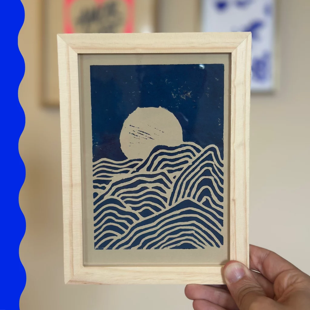 Création de linogravure chez tonton kraft le café créatif à pontoise dans le val d'oise